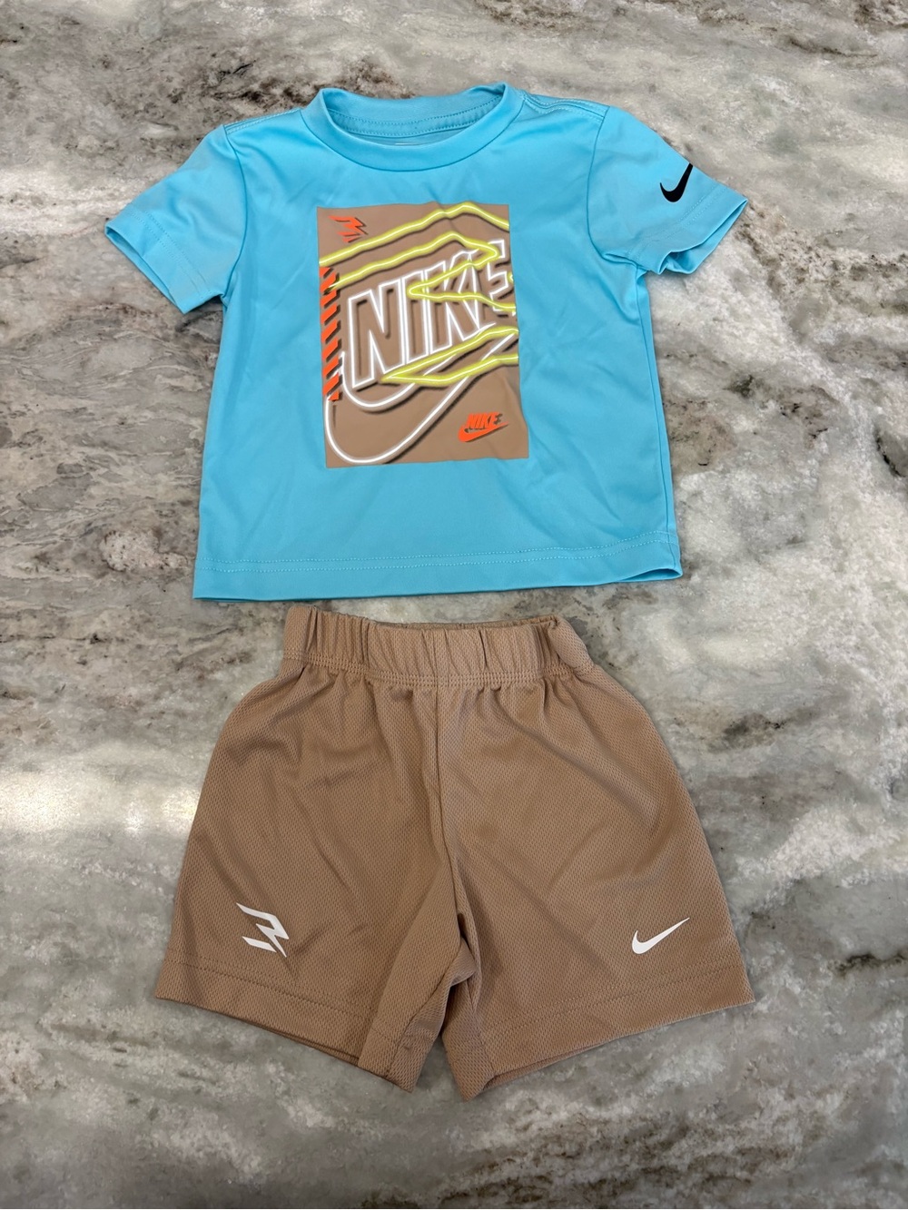 2T Nike Kids Blue Graphic Tee & Tan Athletic Shorts Set Drifit